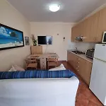 מלון דירות Le Residenze Blu Sardinia לה קאלטה