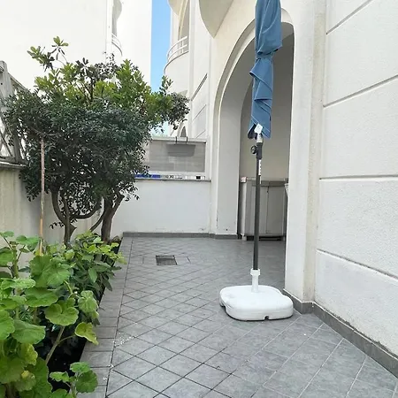 Le Residenze Blu Sardinia 아파트호텔 라 칼레타